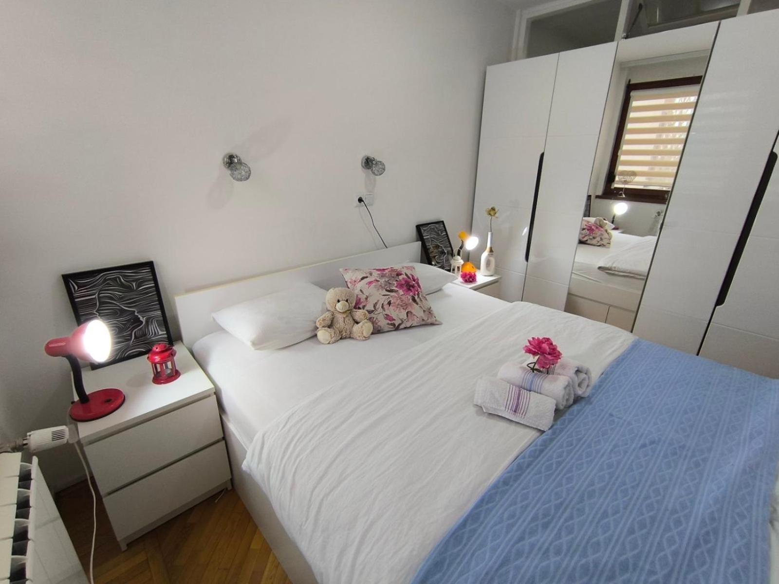 Chengic Comfort - Modern 2-bedroom Retreat *